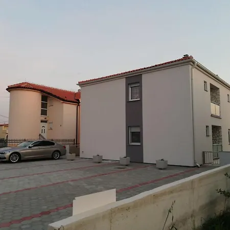 Appartamento Gimi Shine
