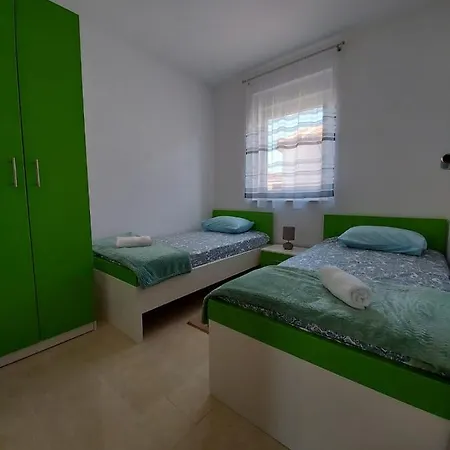 Apartmán Gimi Shine Vrsi